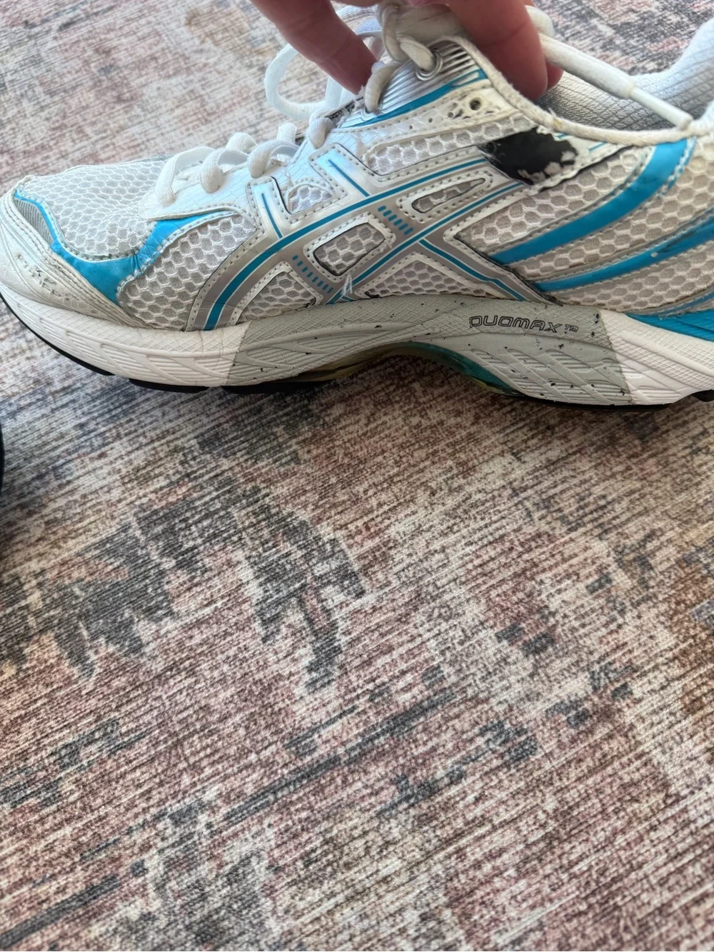 ASICS Women's White & Bright Blue Tennis Shoes